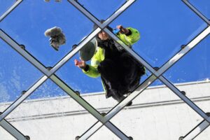 Fensteraustausch beim Büroumzug clever koordinieren
